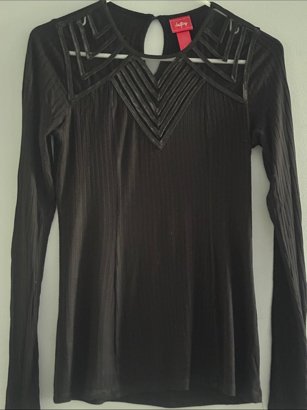 Daytrip Small Black Chevron Trim Mesh Long Sleeve Top
